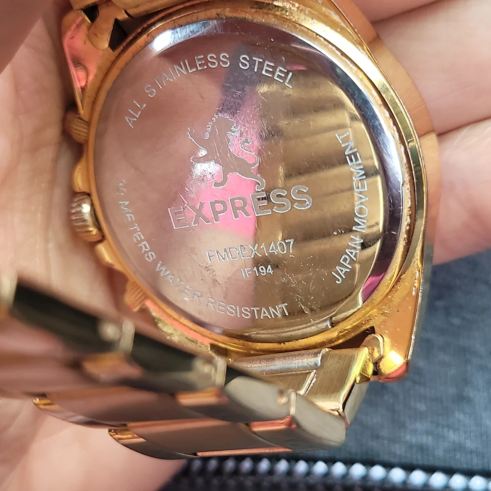 Express Watch - Picture 3 of 4